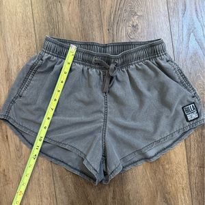 Billabong shorts